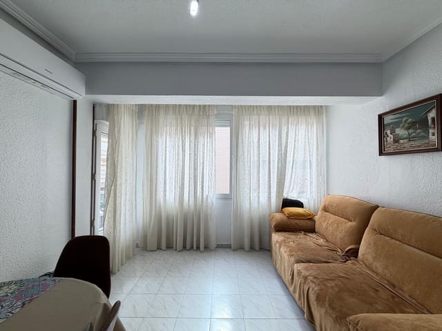 3 camera da letto Appartamento in vendita in Torrevieja - 175.000 € (Rif: 9957986)