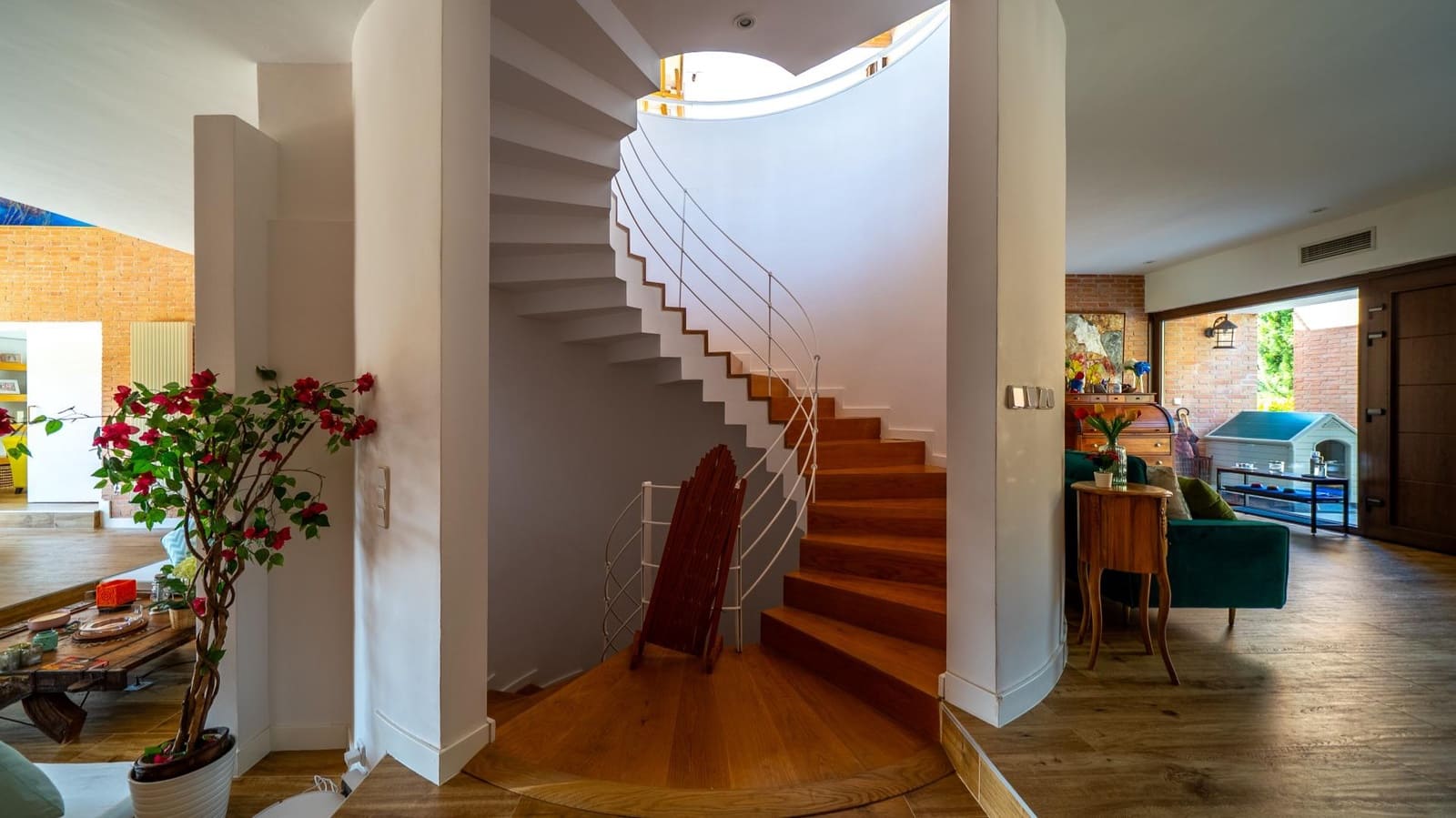 8 sypialnia Willa na sprzedaż w Las Rozas de Madrid z basenem garażem - 1 890 000 € (Ref: 9959790)
