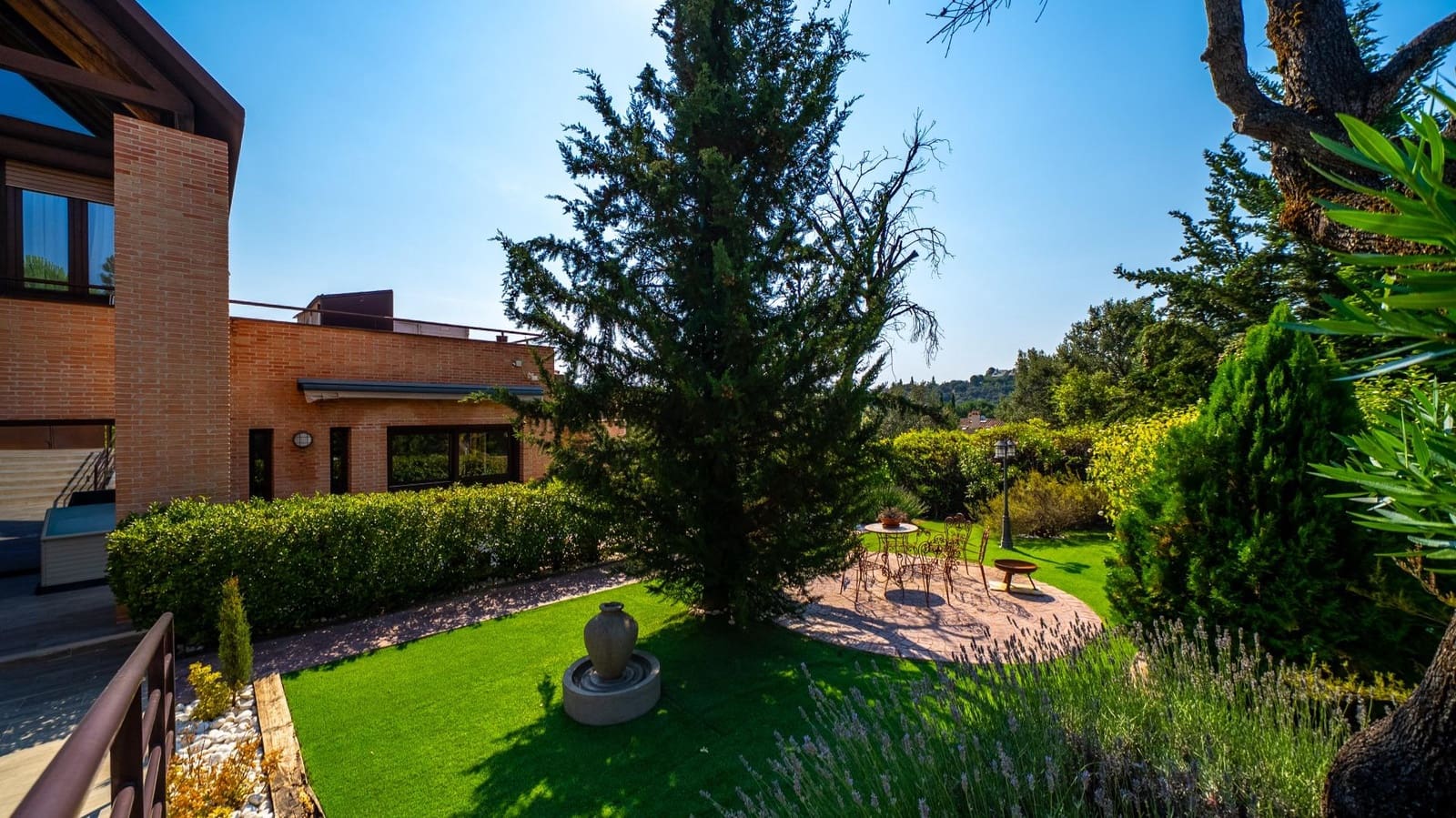 8 sypialnia Willa na sprzedaż w Las Rozas de Madrid z basenem garażem - 1 890 000 € (Ref: 9959790)