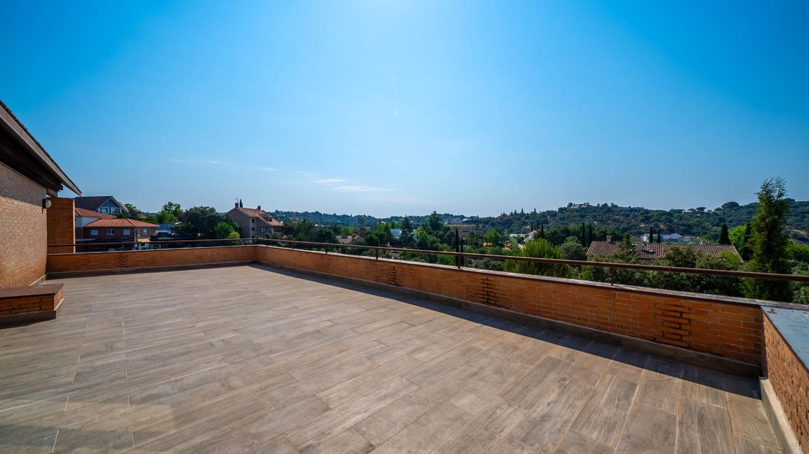 8 sypialnia Willa na sprzedaż w Las Rozas de Madrid z basenem garażem - 1 890 000 € (Ref: 9959790)