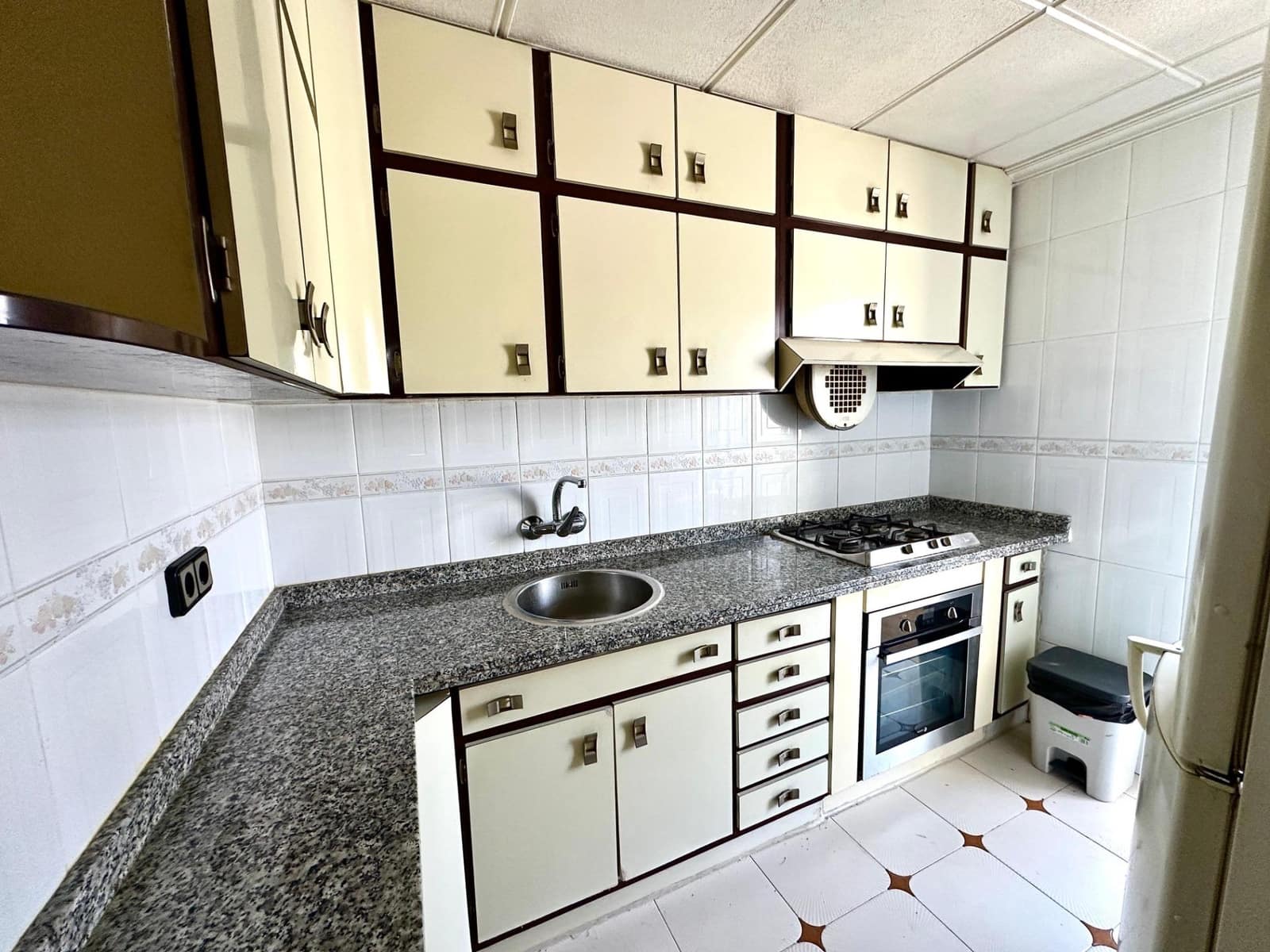 3 camera da letto Appartamento in vendita in Alicante citta - 115.000 € (Rif: 9962708)