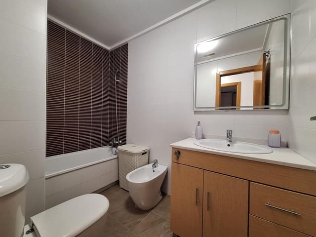 2 soveværelse Lejlighed til salg i Centro, Torrevieja - € 187.000 (Ref: 9962712)