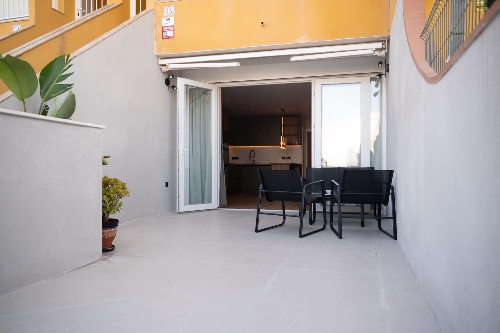 2 bedroom Bungalow for sale in La Veleta - € 265,000 (Ref: 9966668)