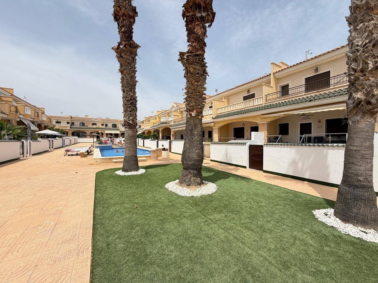 2 soveværelse Rækkehus til salg i Rojales med swimmingpool - € 189.000 (Ref: 9970611)