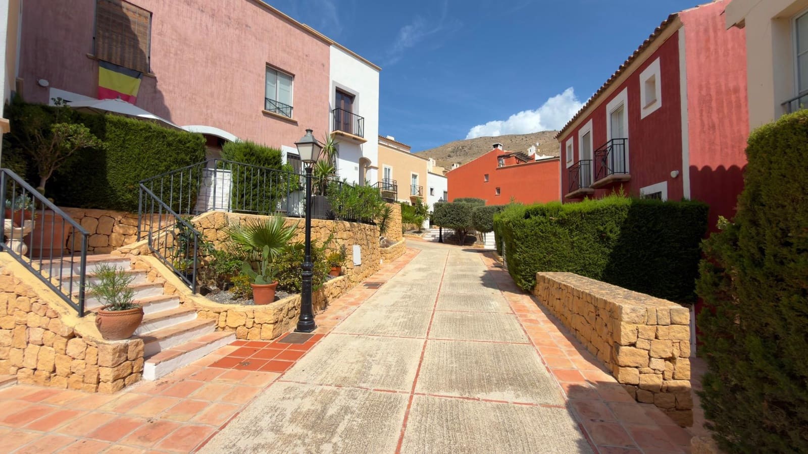 3 slaapkamer Bungalow te koop in Finestrat met zwembad - € 335.000 (Ref: 9973323)