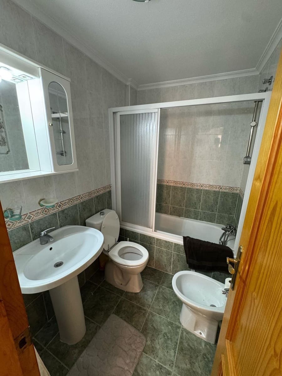 1 slaapkamer Appartement te koop in Torrevieja - € 122.000 (Ref: 9973324)