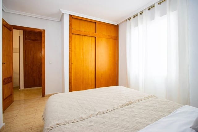 1 slaapkamer Appartement te koop in Avenida Habaneras - Curva de Palangre, Torrevieja - € 122.000 (Ref: 9973324)