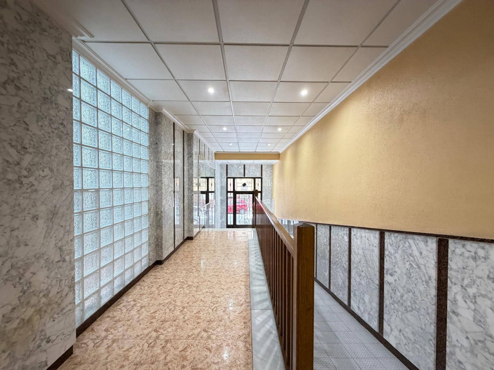 3 Zimmer Apartment zu verkaufen in Torrevieja - 179.900 € (Ref: 9975445)