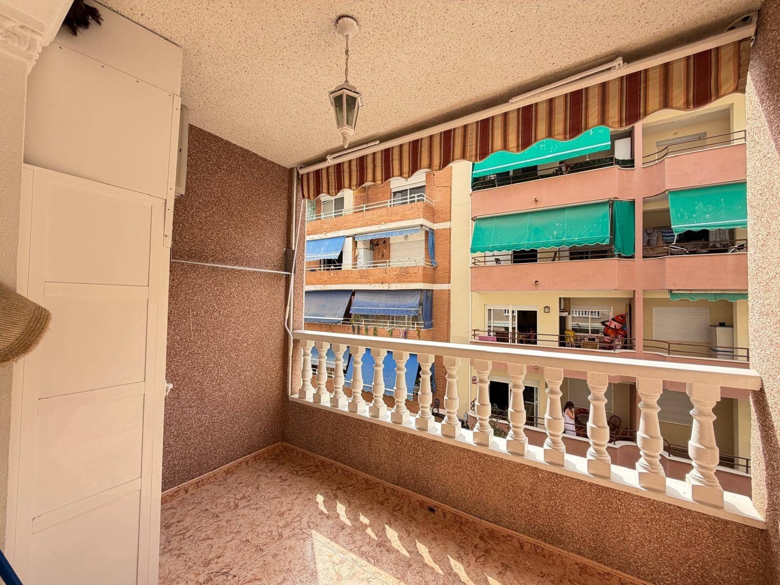 3 Zimmer Apartment zu verkaufen in Torrevieja - 179.900 € (Ref: 9975445)
