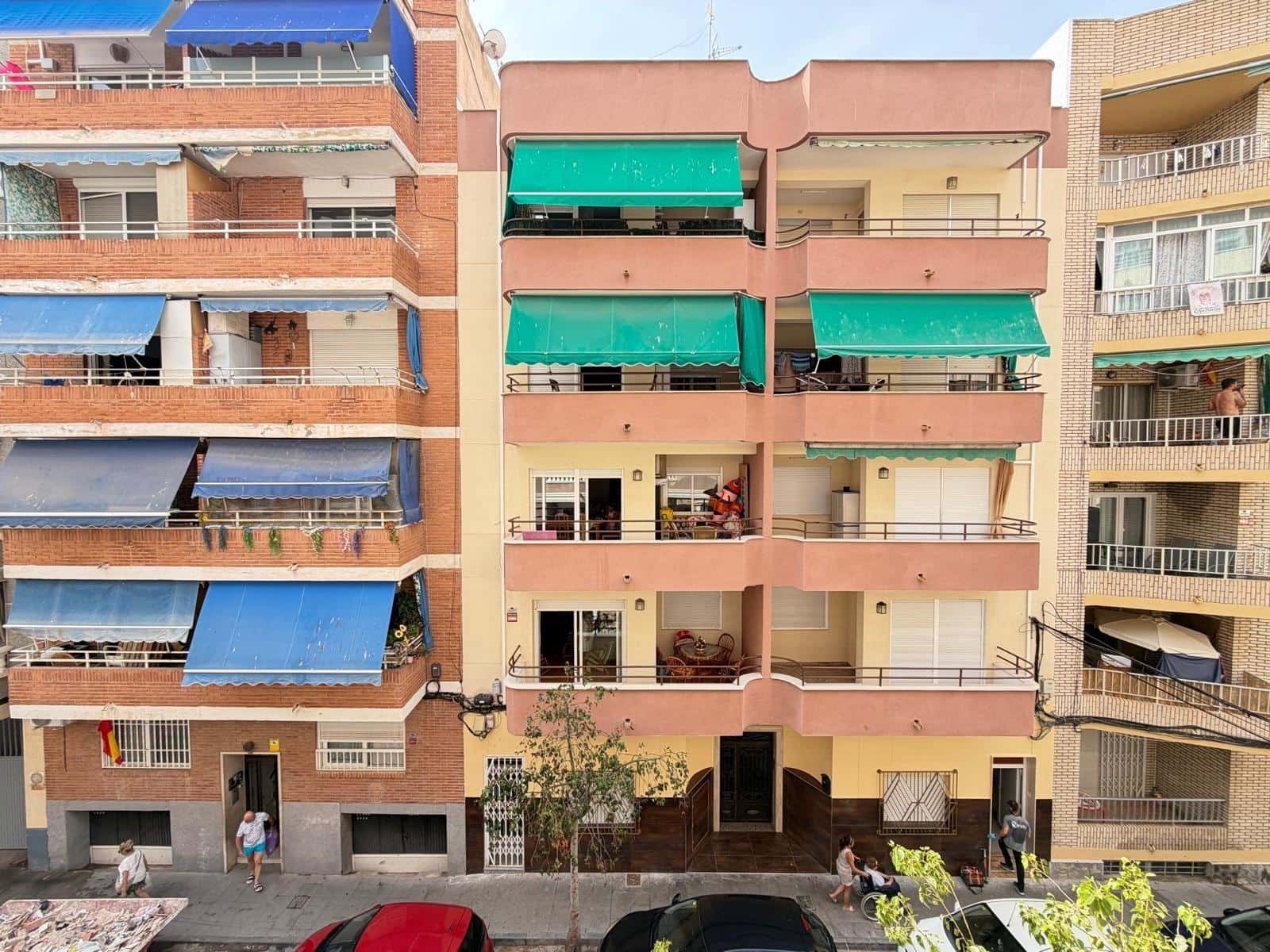 3 Zimmer Apartment zu verkaufen in Torrevieja - 179.900 € (Ref: 9975445)