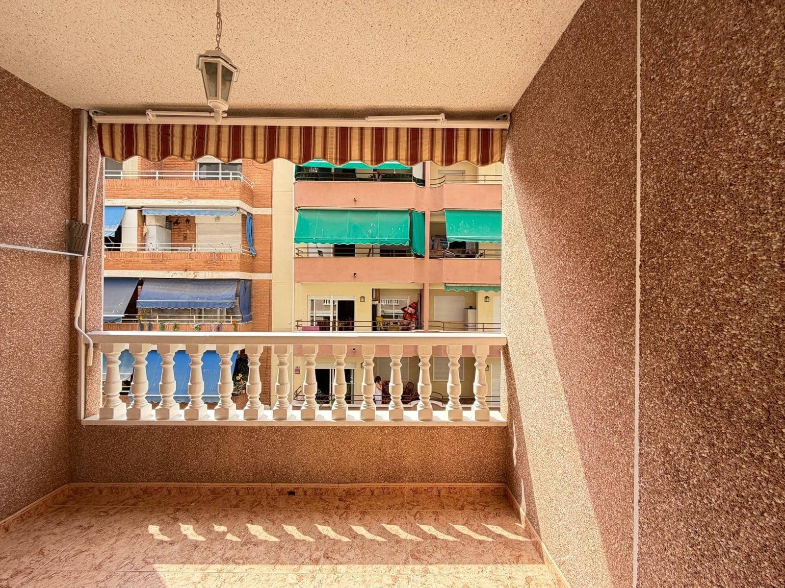 3 Zimmer Apartment zu verkaufen in Torrevieja - 179.900 € (Ref: 9975445)