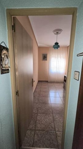 3 soveværelse Lejlighed til salg i Oviedo - € 72.000 (Ref: 9978890)