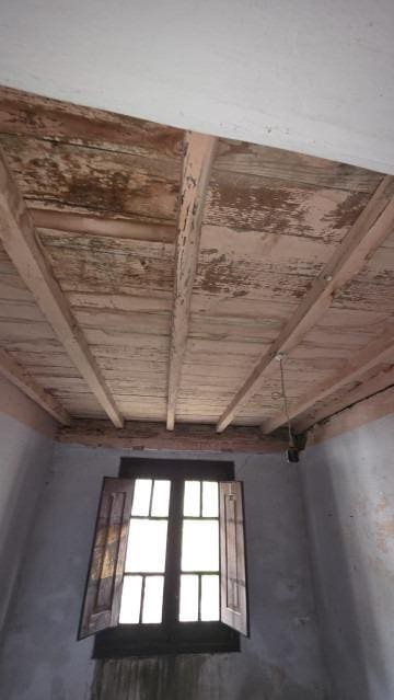 2 bedroom Finca/Country House for sale in Quiros - € 28,000 (Ref: 9978891)