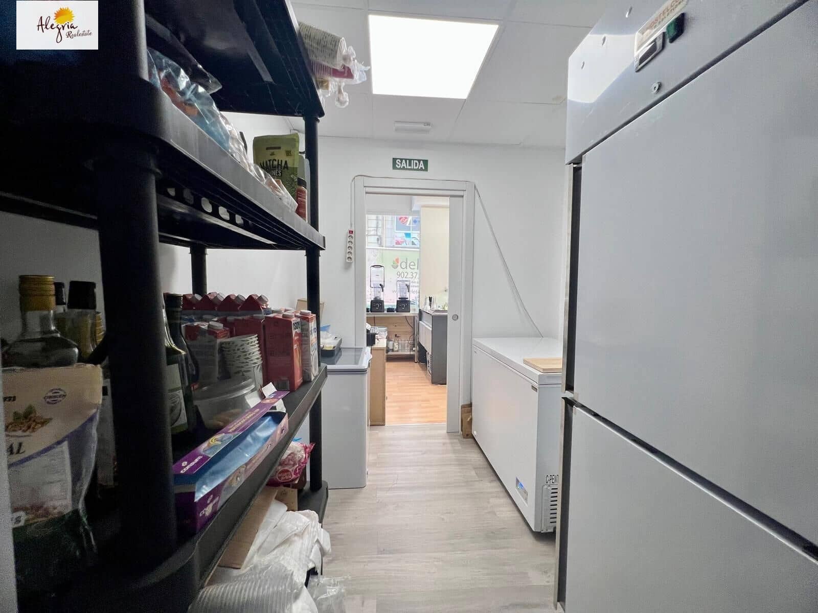 2 soveværelse Erhverv til salg i Valencia by - € 65.000 (Ref: 9979796)