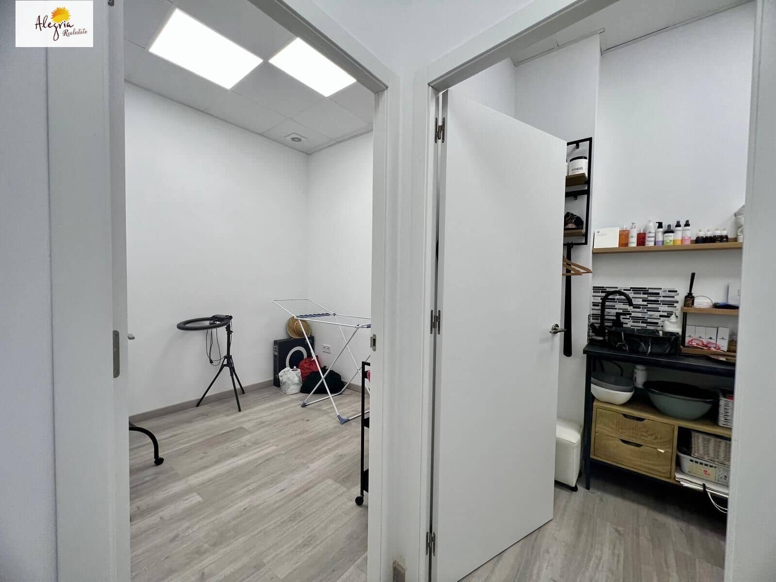 2 soveværelse Erhverv til salg i Valencia by - € 65.000 (Ref: 9979796)