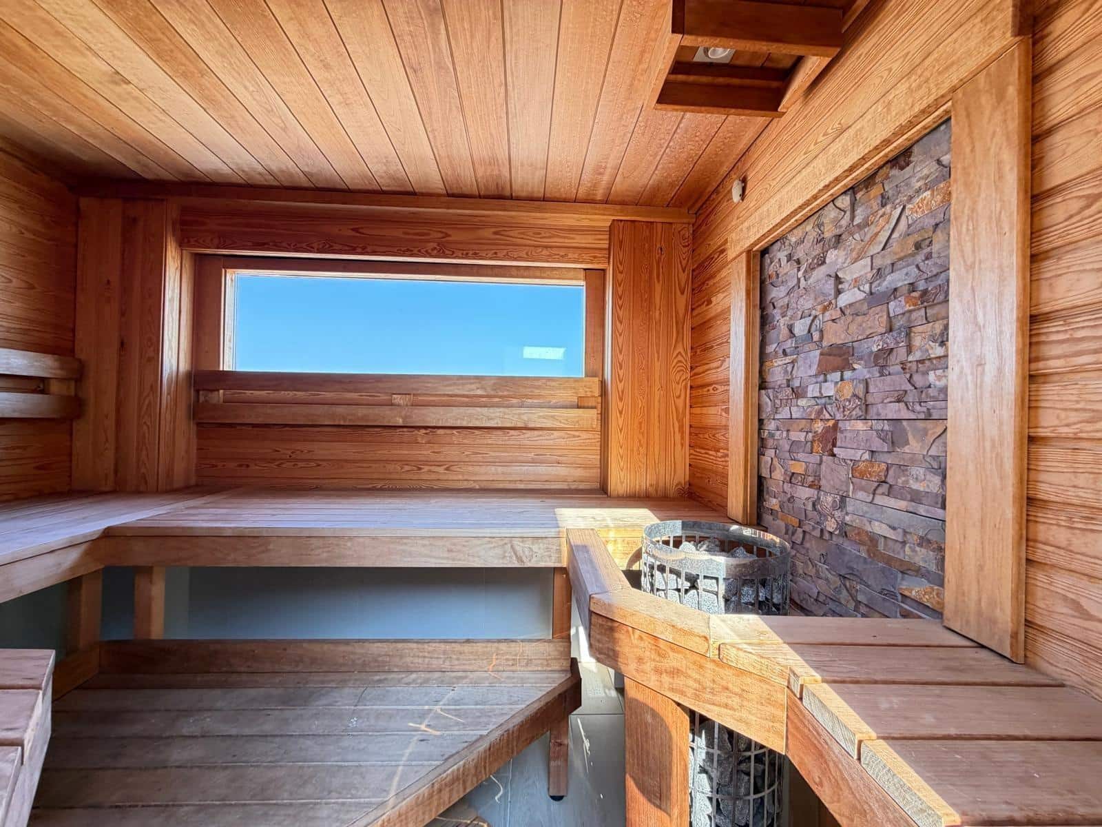 1 quarto Apartamento para venda em Torrevieja com piscina - 155 000 € (Ref: 9983019)