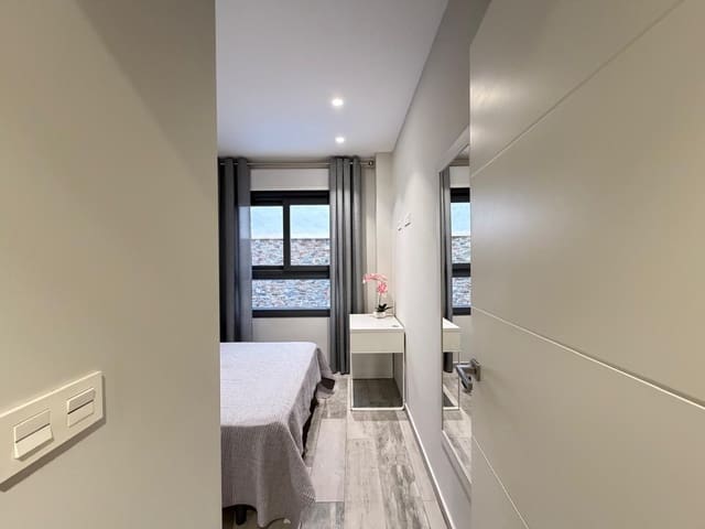 1 soverom Leilighet til salgs i Playa del Cura, Torrevieja med svømmebasseng - € 155 000 (Ref: 9983019)