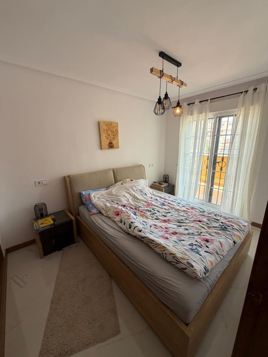 3 sovrum Bungalow till salu i Torrevieja med pool garage - 272 000 € (Ref: 9983020)