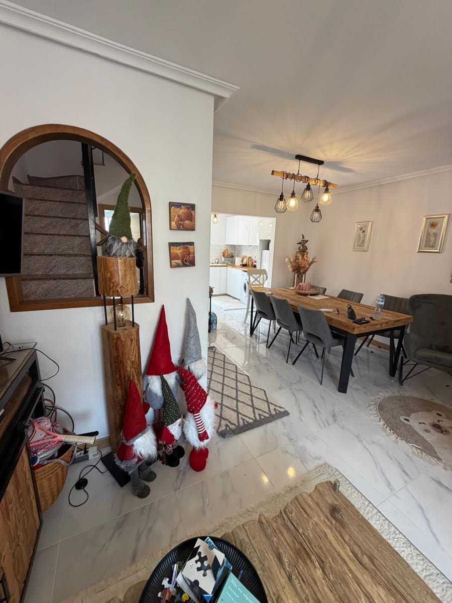 3 sovrum Bungalow till salu i Torrevieja med pool garage - 272 000 € (Ref: 9983020)