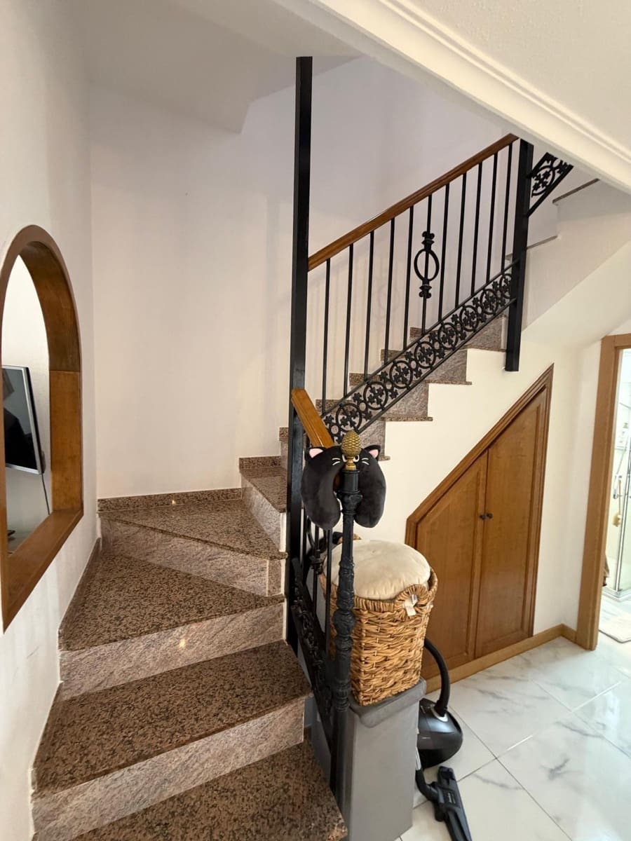 3 sovrum Bungalow till salu i Torrevieja med pool garage - 272 000 € (Ref: 9983020)