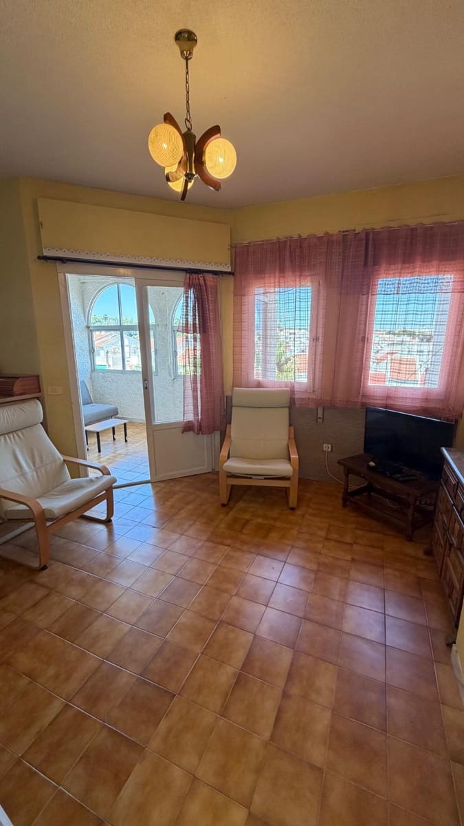 1 quarto Apartamento para venda em Torrevieja - 110 000 € (Ref: 9983024)