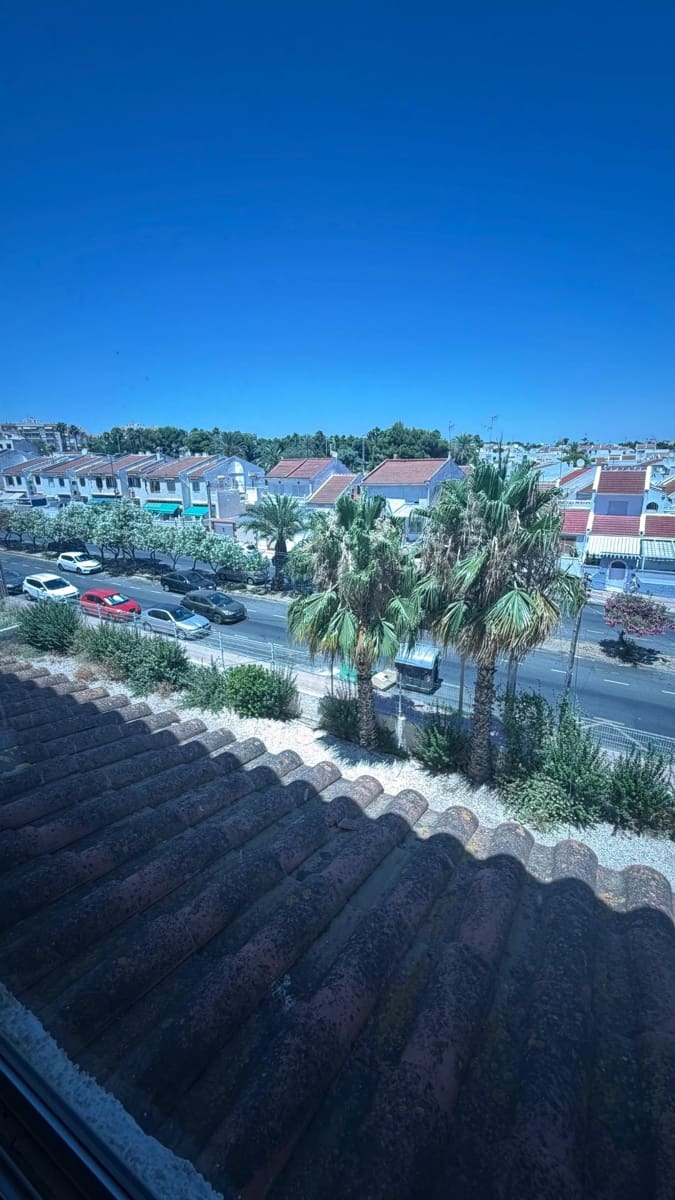 1 quarto Apartamento para venda em Torrevieja - 110 000 € (Ref: 9983024)