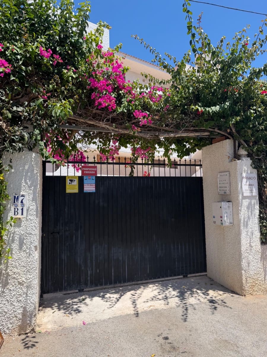 1 quarto Apartamento para venda em Torrevieja - 110 000 € (Ref: 9983024)