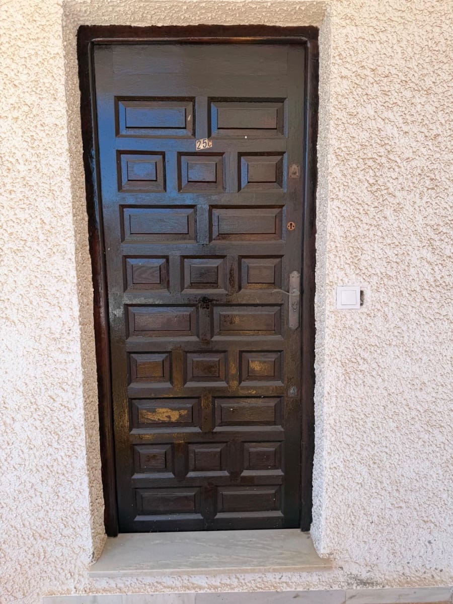 1 quarto Apartamento para venda em Torrevieja - 110 000 € (Ref: 9983024)