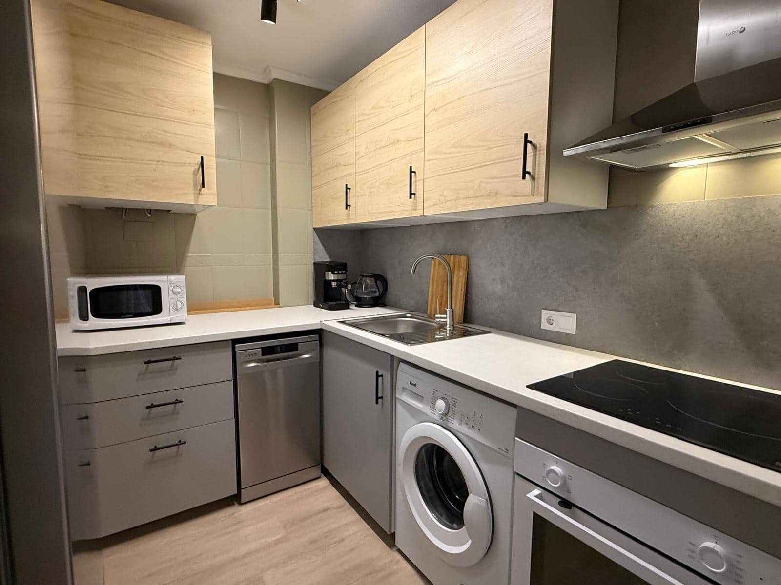 1 quarto Apartamento para venda em Torrevieja com piscina - 149 000 € (Ref: 9984991)