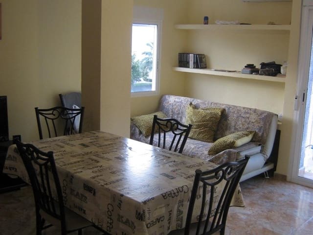 2 bedroom Apartment for sale in Torrevieja - € 140,000 (Ref: 9990731)