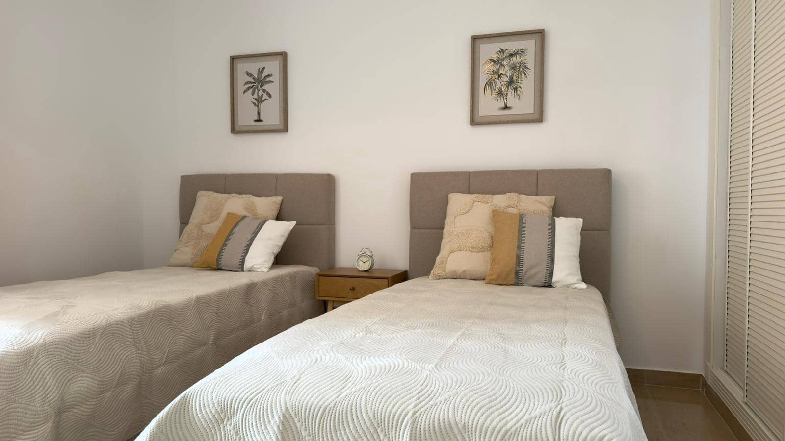 Piso de 3 habitaciones en Benidorm en venta con piscina garaje - 450.000 € (Ref: 9994255)