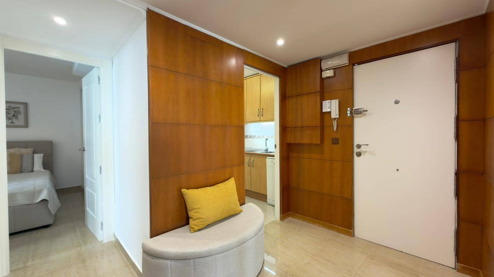 Piso de 3 habitaciones en Benidorm en venta con piscina garaje - 450.000 € (Ref: 9994255)