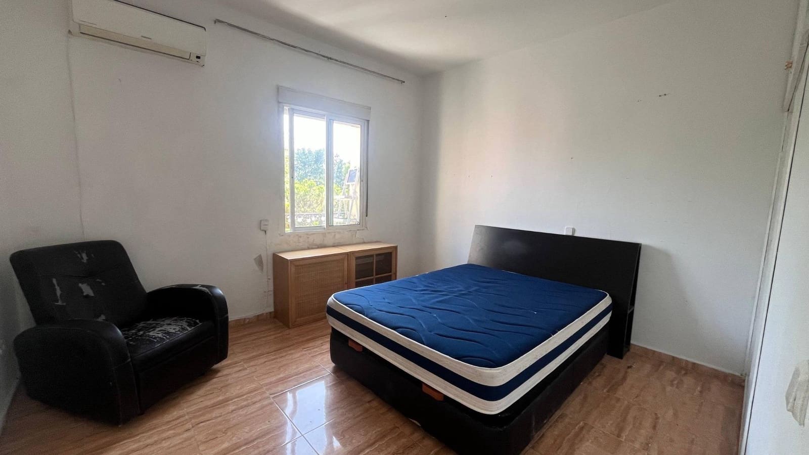 3 soveværelse Lejlighed til salg i Madrid by - € 460.000 (Ref: 9994257)