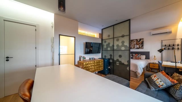 1 bedroom Flat for sale in Arganzuela, Madrid city - € 280,000 (Ref: 9994259)