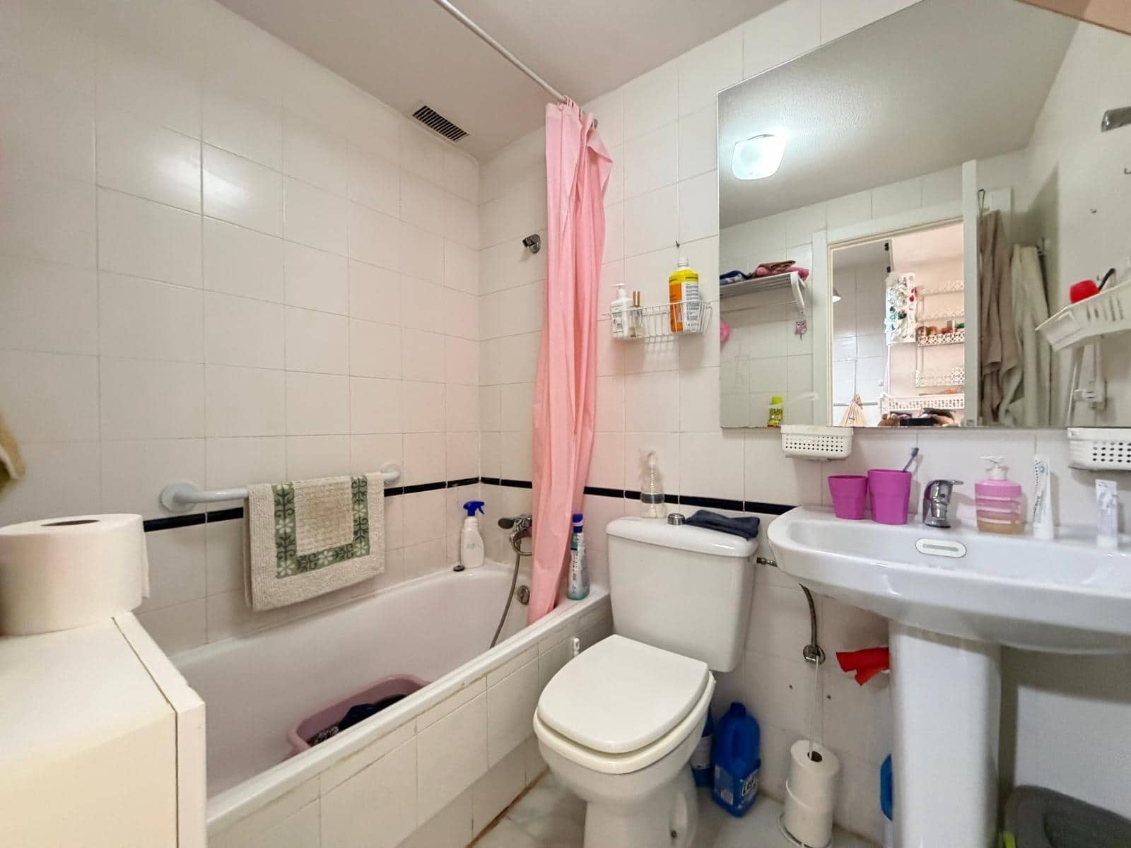 2 makuuhuone Rivitalo myytävänä paikassa Torrevieja mukana uima-altaan - 155 000 € (Ref: 9997135)