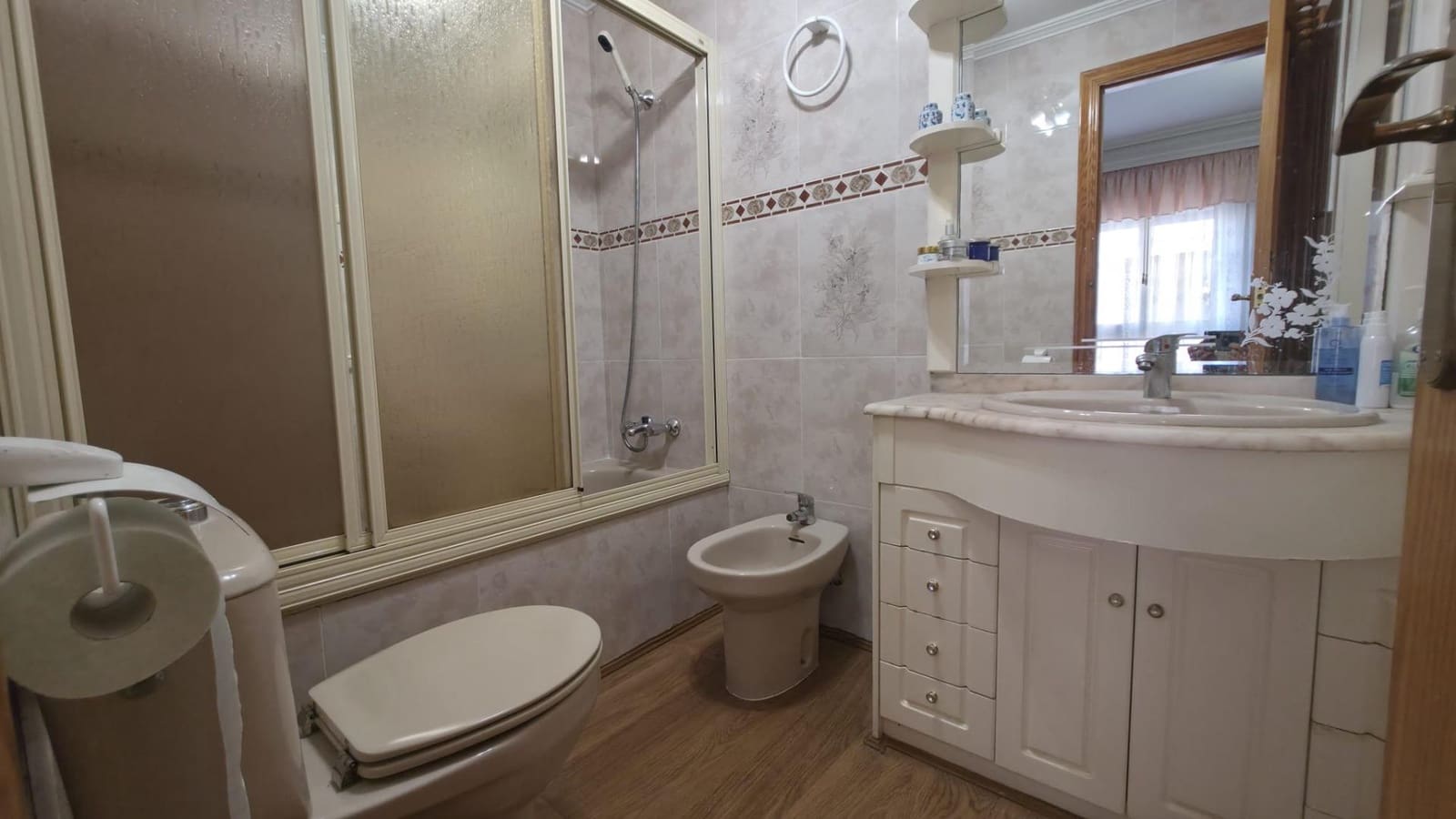 3 Zimmer Apartment zu verkaufen in Torrevieja - 240.000 € (Ref: 9997137)