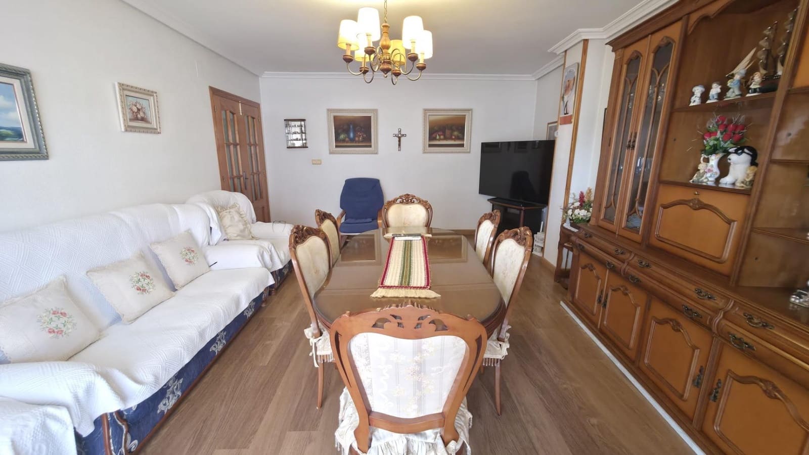 3 Zimmer Apartment zu verkaufen in Torrevieja - 240.000 € (Ref: 9997137)