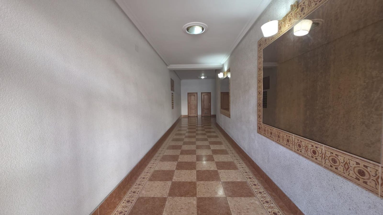 3 Zimmer Apartment zu verkaufen in Torrevieja - 240.000 € (Ref: 9997137)