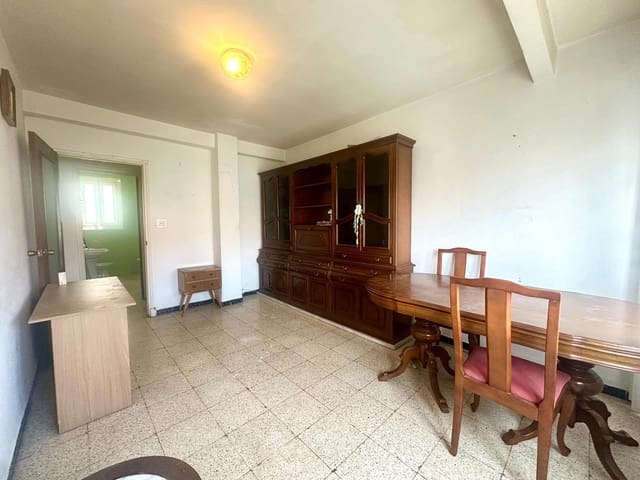 3 camera da letto Appartamento in vendita in Carolinas Altas, Alicante città - 130.000 € (Rif: 9997139)