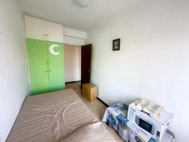 3 camera da letto Appartamento in vendita in Carolinas Altas, Alicante città - 130.000 € (Rif: 9997139)