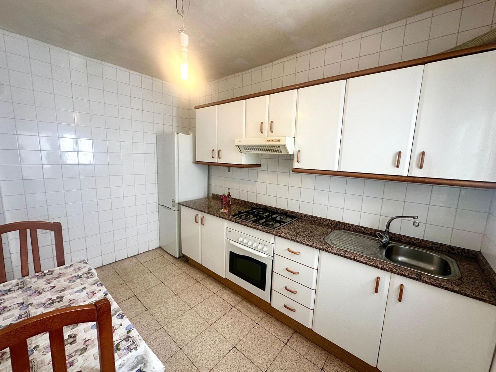 3 camera da letto Appartamento in vendita in Alicante citta - 130.000 € (Rif: 9997139)