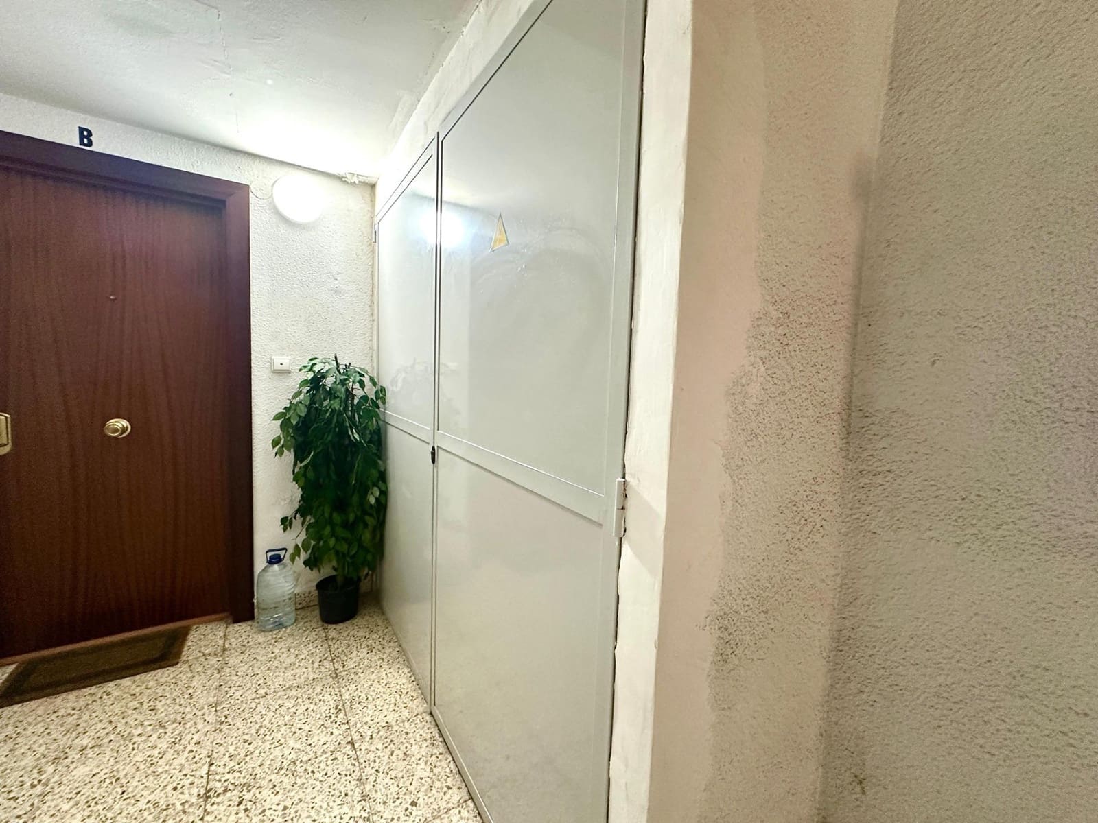 3 camera da letto Appartamento in vendita in Alicante citta - 130.000 € (Rif: 9997139)