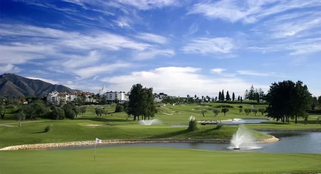 Byggetomt til salgs i Las Lagunas de Mijas, Mijas - € 250 000 (Ref: 9111706)