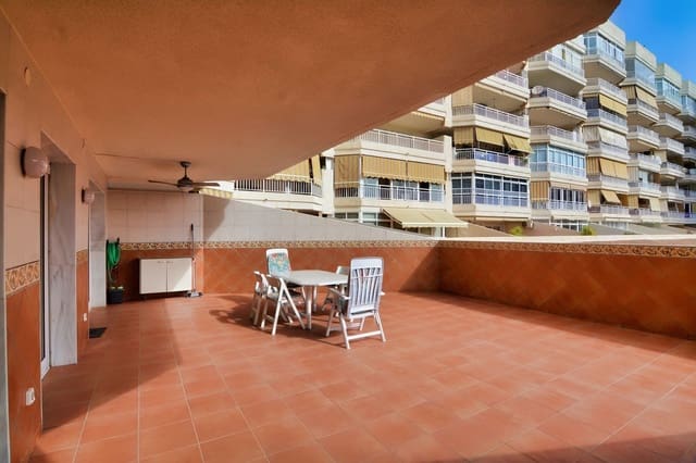 3 soveværelse Lejlighed til salg i Playa de los Boliches, Fuengirola med swimmingpool garage - € 510.000 (Ref: 9111730)