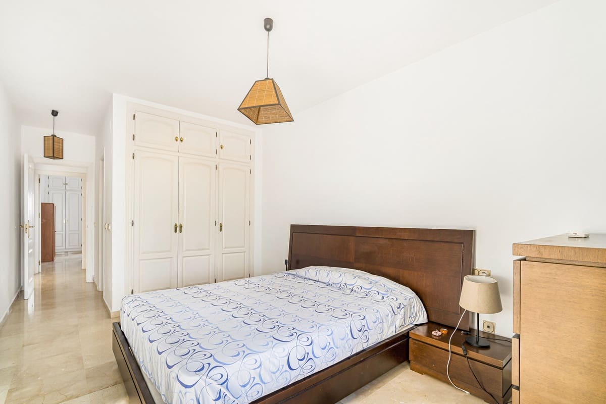 2 bedroom Penthouse for sale in Estepona with pool garage - € 325,000 ...