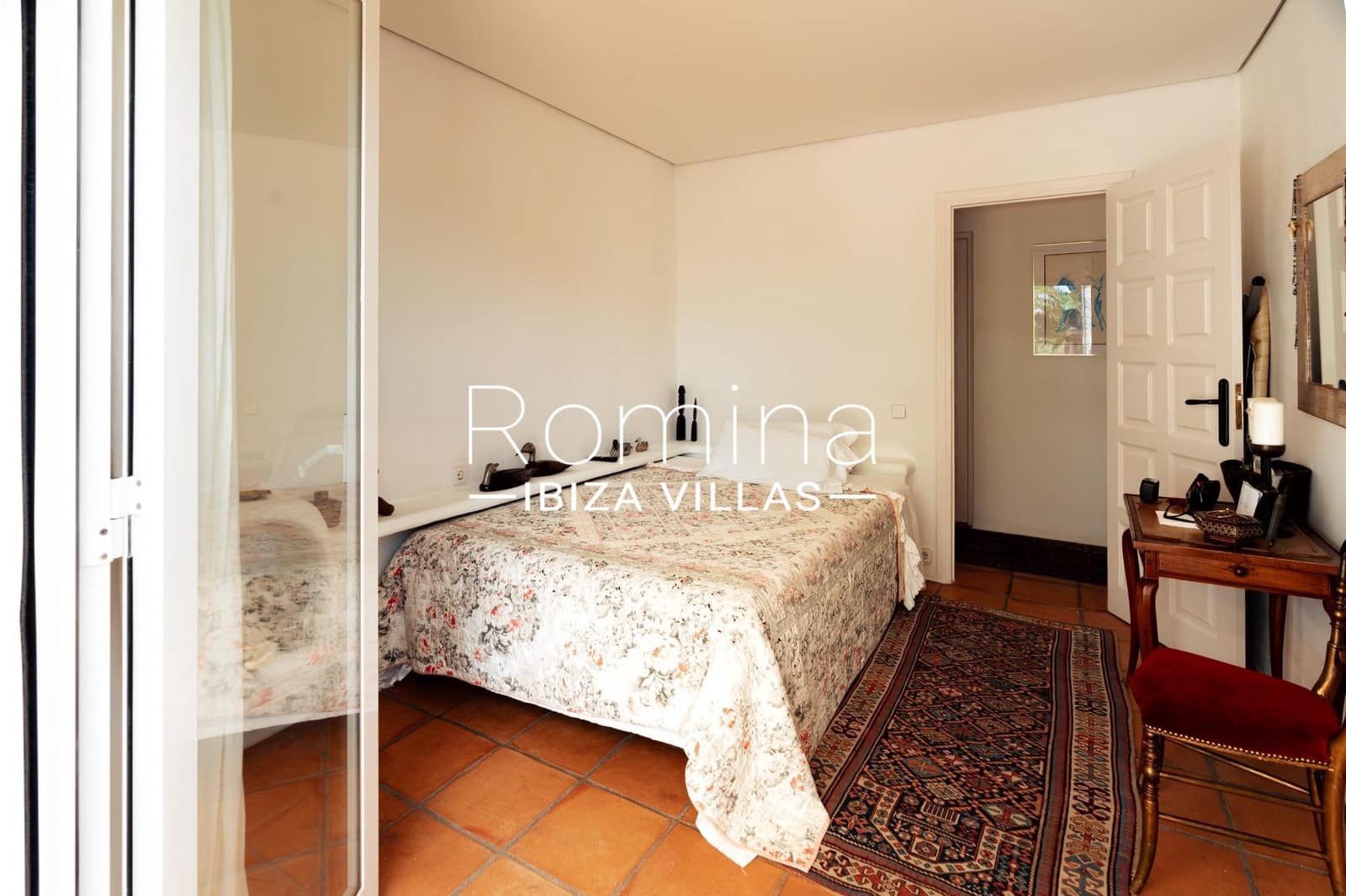 2 chambre Maison de Ville à vendre à Santa Eulalia / Santa Eularia avec piscine garage - 1 200 000 € (Ref: 10011758)