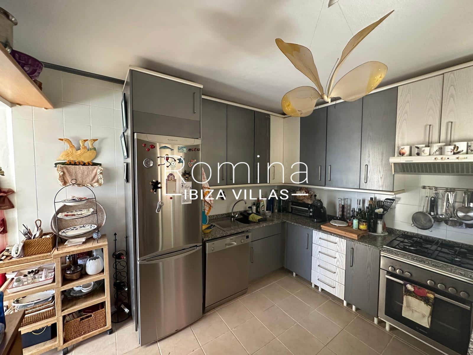2 soverom Villa til salgs i Sant Jordi de Ses Salines med svømmebasseng garasje - € 2 400 000 (Ref: 10013922)
