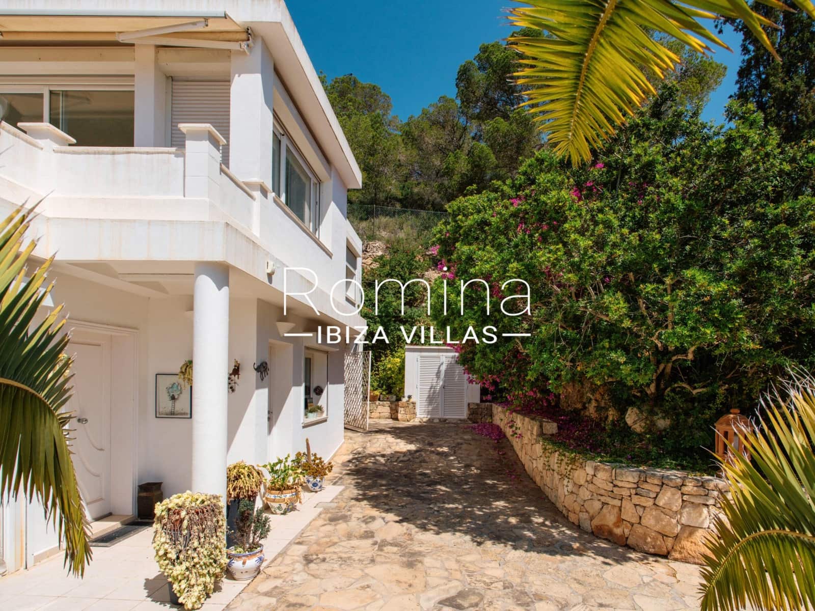 2 soverom Villa til salgs i Sant Jordi de Ses Salines med svømmebasseng garasje - € 2 400 000 (Ref: 10013922)