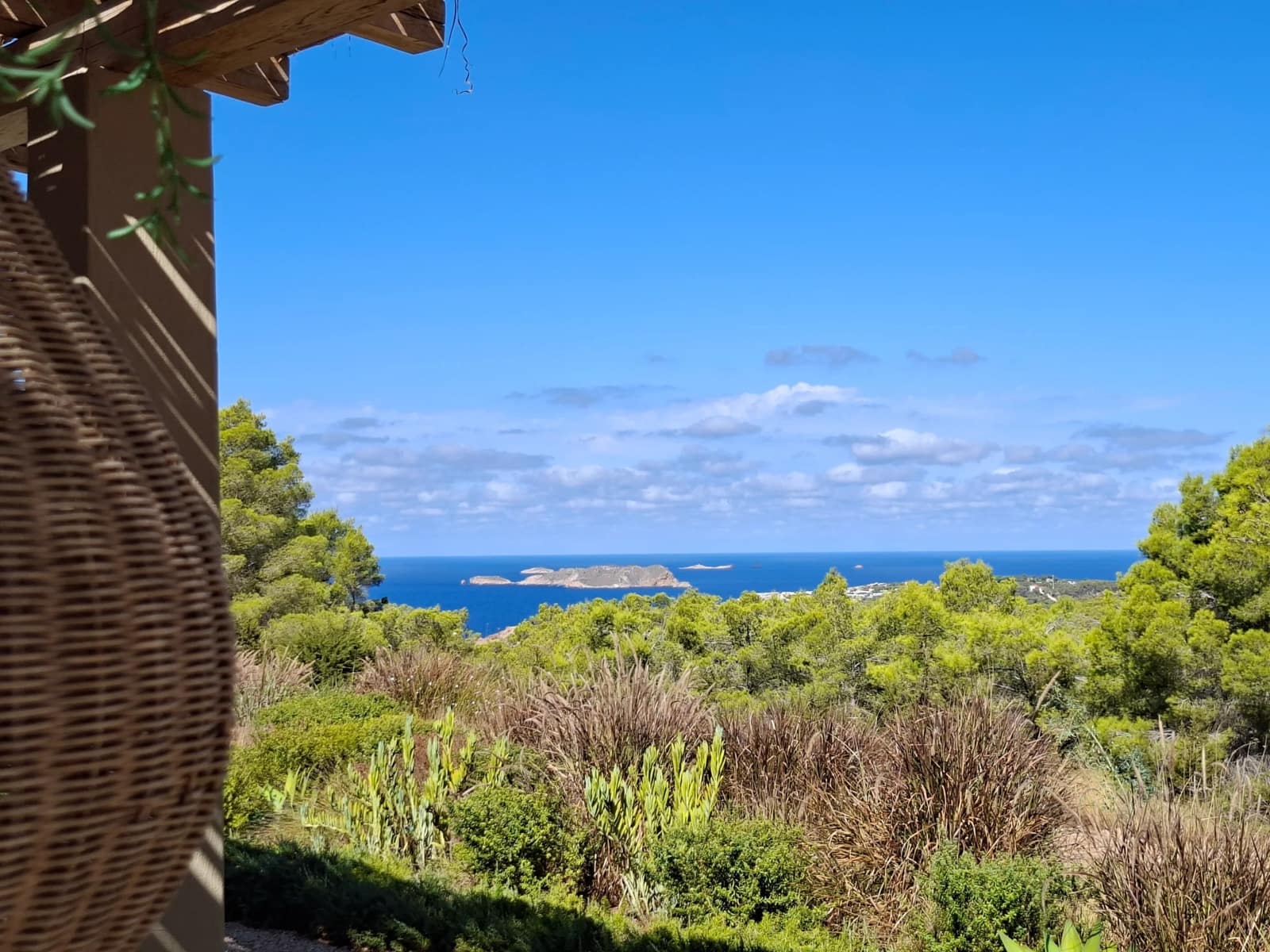 4 soveværelse Hulehus til salg i Cala Tarida med swimmingpool garage - € 6.590.000 (Ref: 10086588)