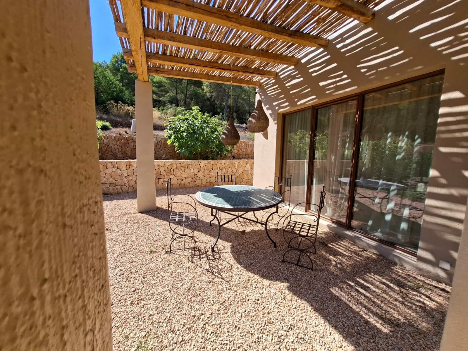 4 soveværelse Hulehus til salg i Cala Tarida med swimmingpool garage - € 6.590.000 (Ref: 10086588)